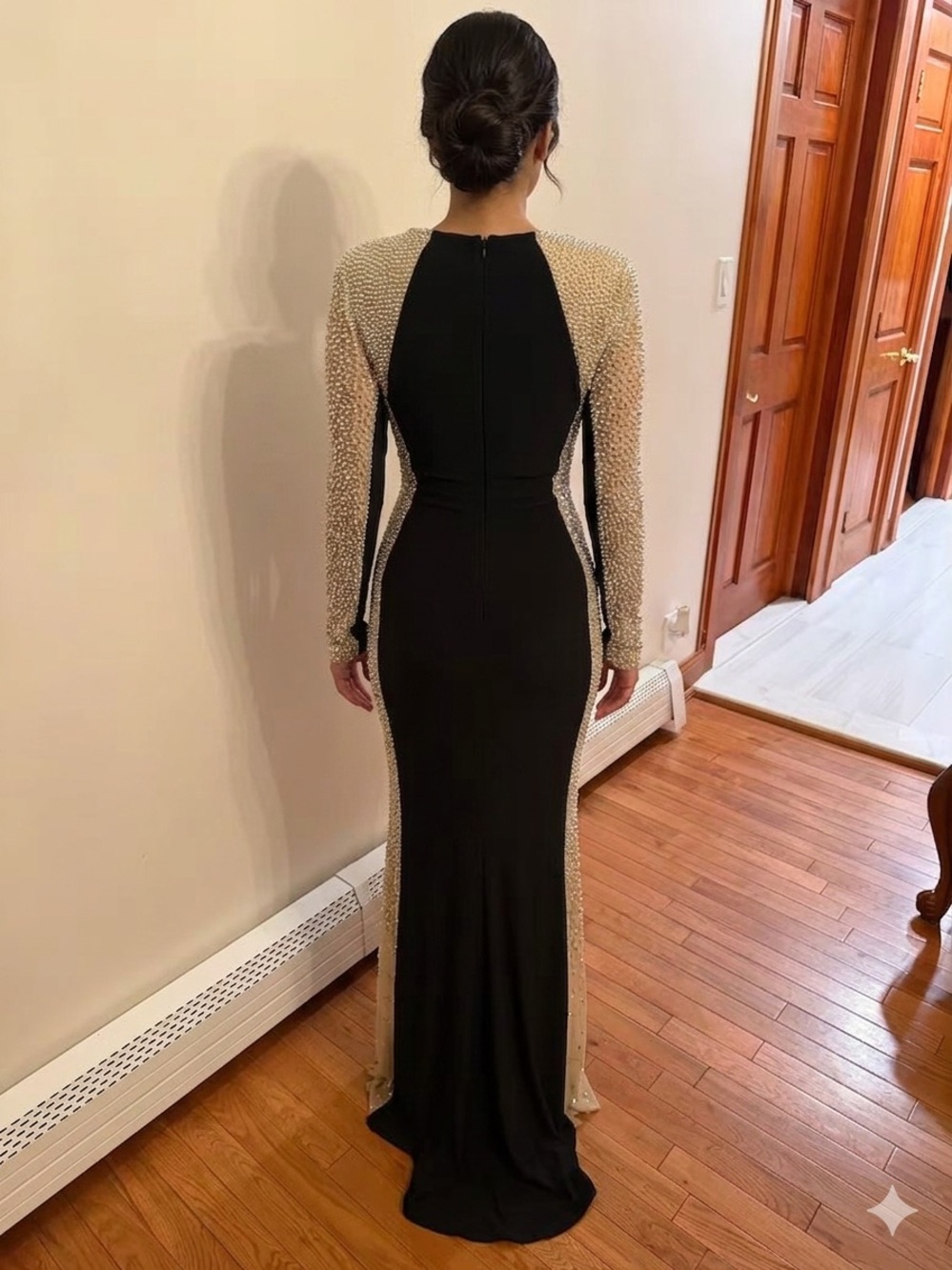 XSCAPE Madison Caviar Beaded Panel Jersey Gown Black Cream Long Sleeve Size 12 - Picture 3 of 16
